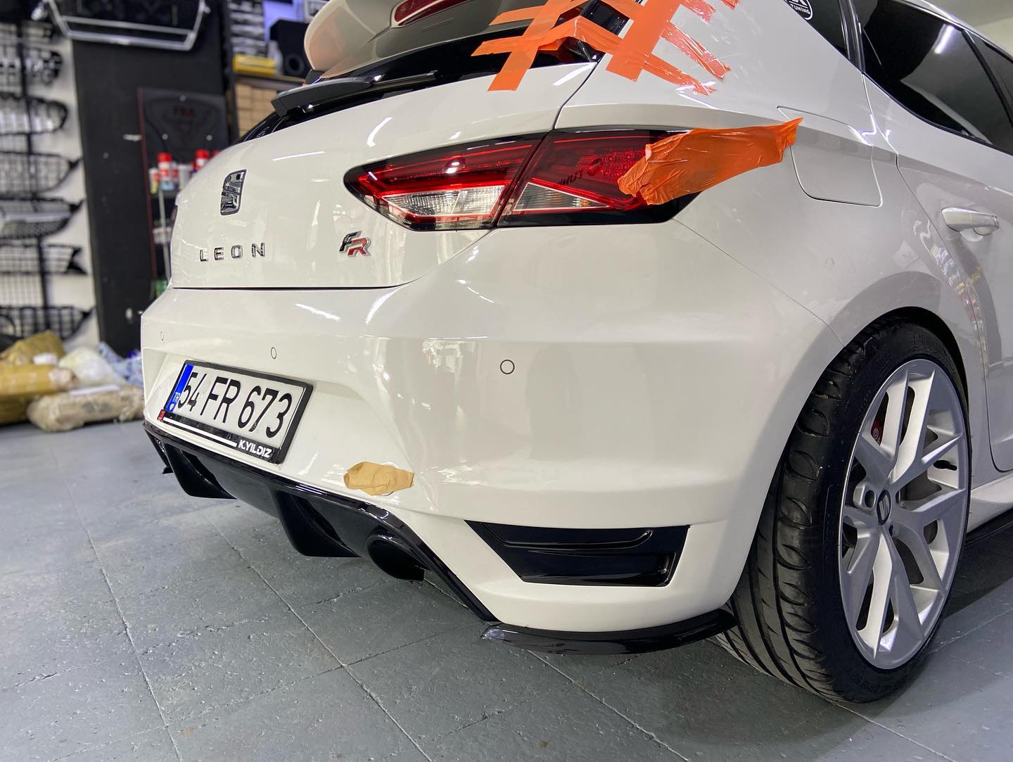 Seat Leon Mk3 Aero Tampon Flapları